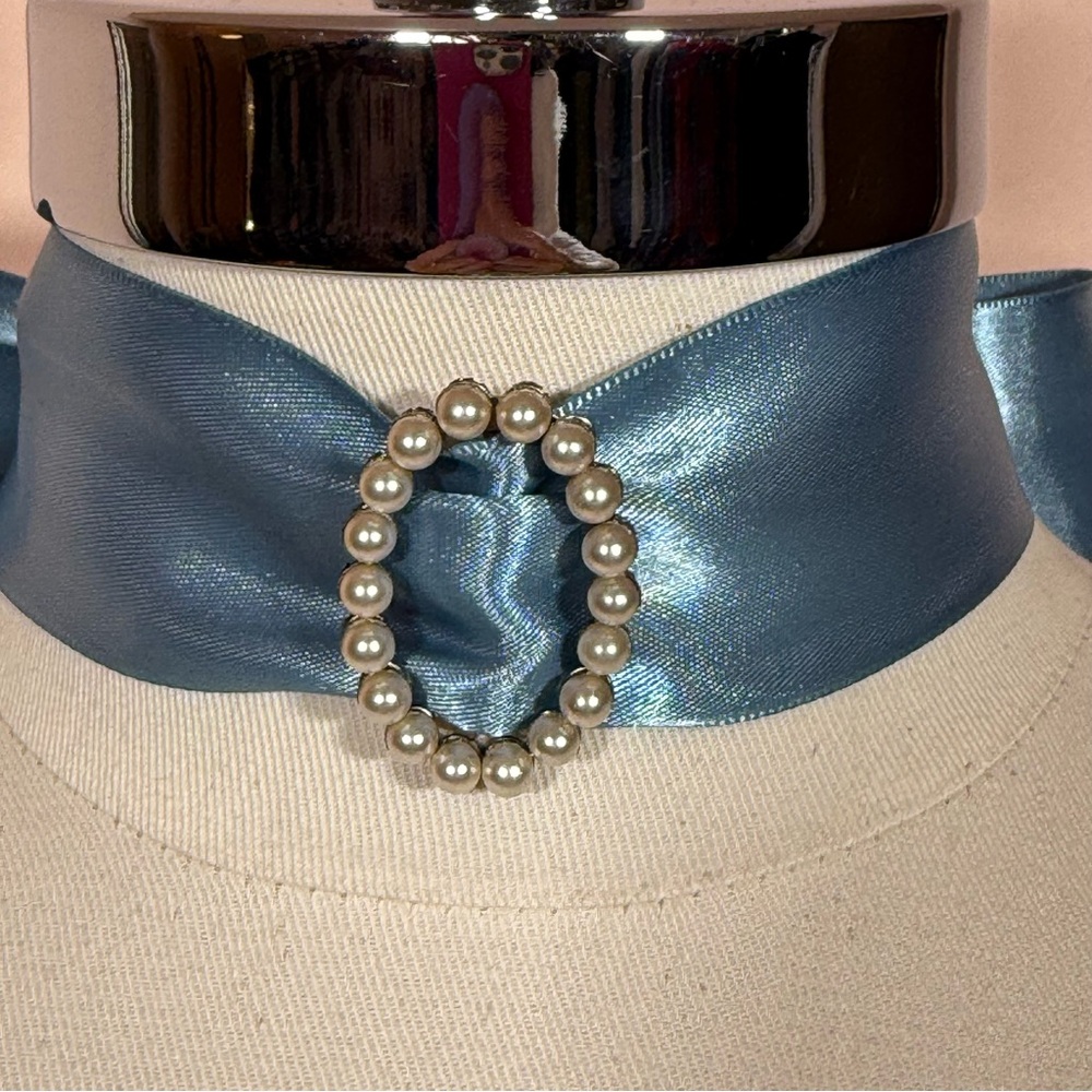 Antique Victorian Art deco Pearl Buckle Blue Ribbon wide Choker Necklace - Picture 3 of 17